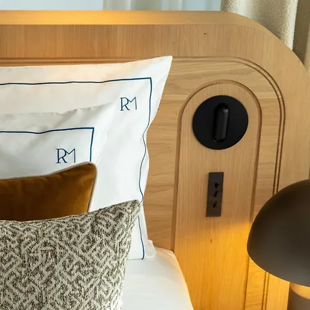 Signature De L'hotel Royal Madeleine *